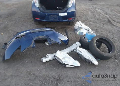 2016 Nissan Leaf Sv z USA, uszkodzony, nr VIN 1N4BZ0CP9GC305969